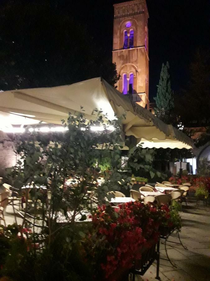 il cortile Villa Ravello Esterno foto