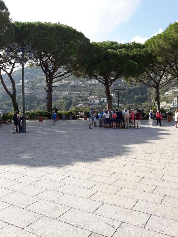 il cortile Villa Ravello Esterno foto