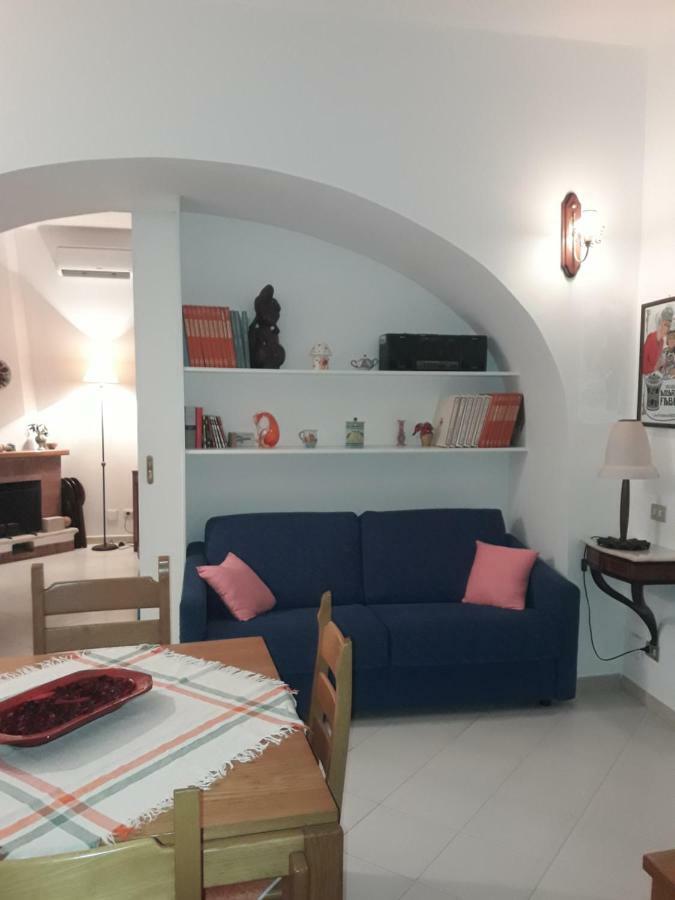 il cortile Villa Ravello Esterno foto