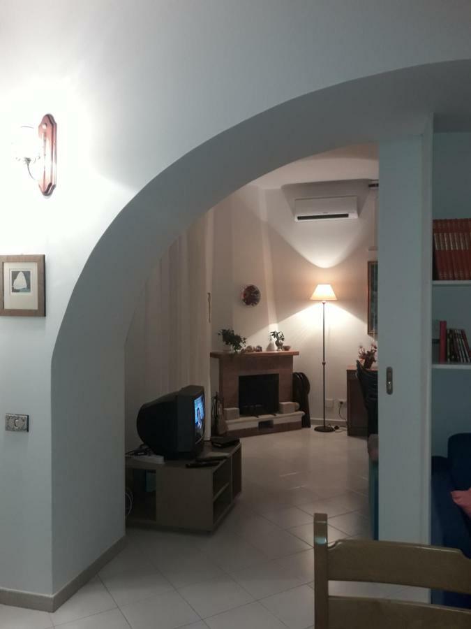 il cortile Villa Ravello Esterno foto